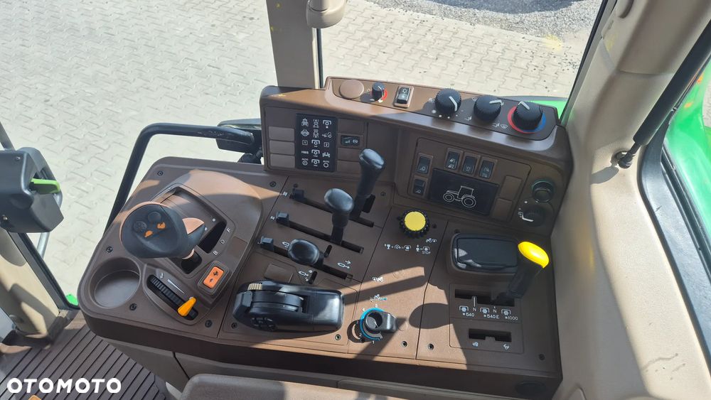 John Deere 6320 2006R PowerQuad - 18