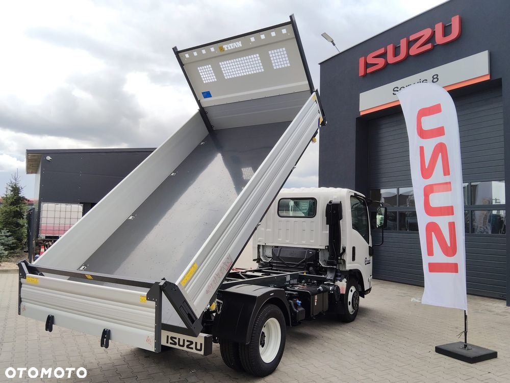 Isuzu M27 - 7