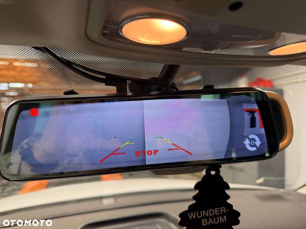 Volkswagen Tiguan - 17