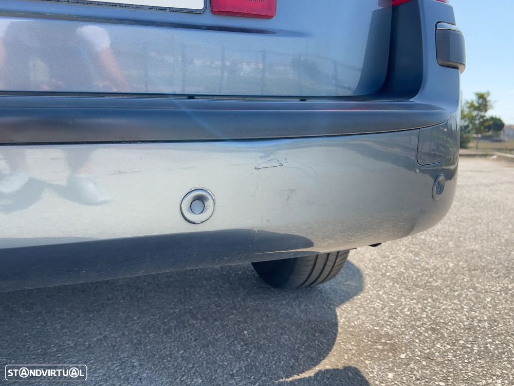 Peugeot 407 SW 2.0 HDi Executive - 20