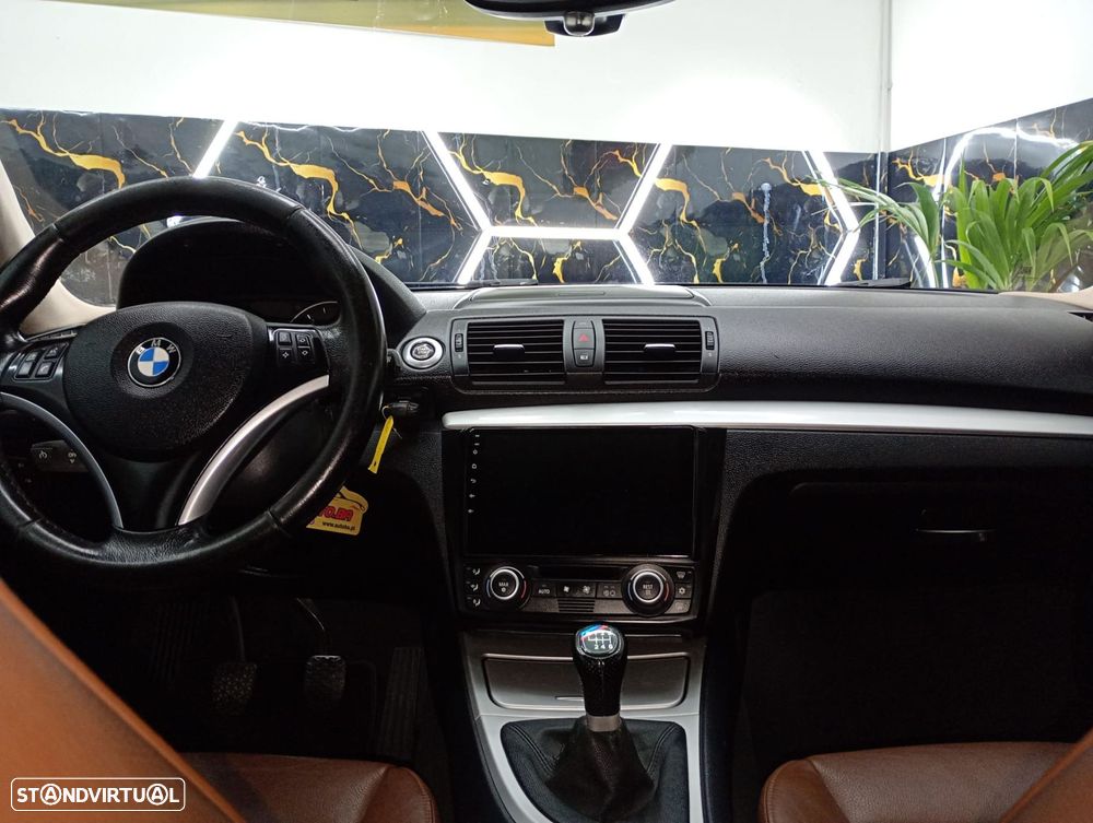 BMW 118 d Line Sport - 26