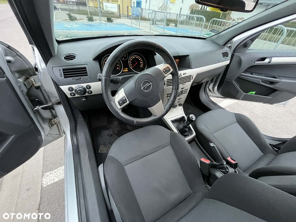 Opel Astra - 12