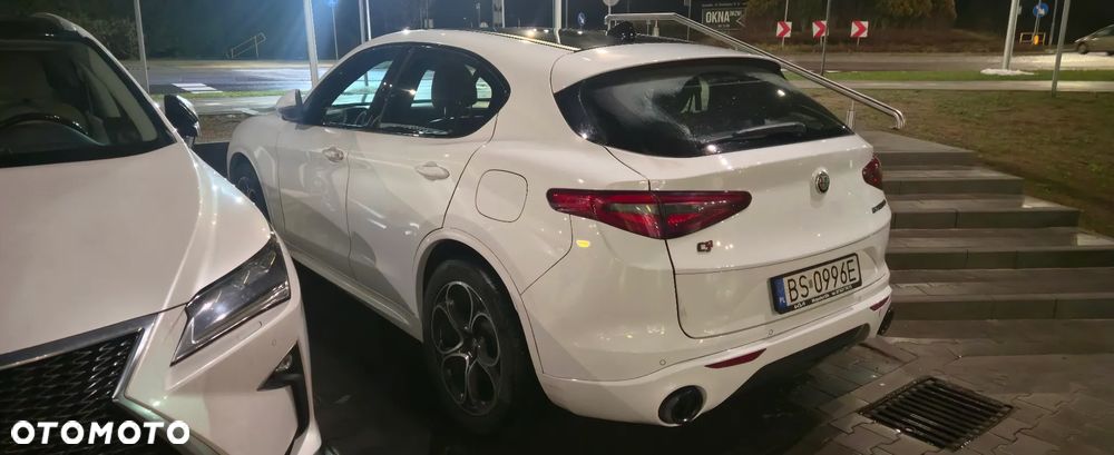 Alfa Romeo Stelvio 2.0 Turbo Veloce TI Q4 - 2