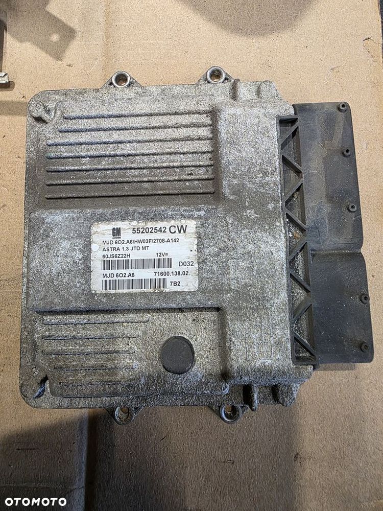OPEL ASTRA III H   1.3 CDTI KOMPUTER STEROWNIK SILNIKA 55202542 - 1