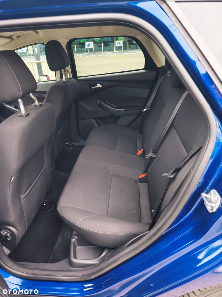 Ford Focus 1.0 EcoBoost Titanium - 10