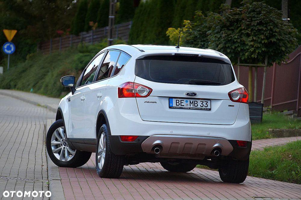 Ford Kuga 2.0 TDCi 4x4 Titanium - 2