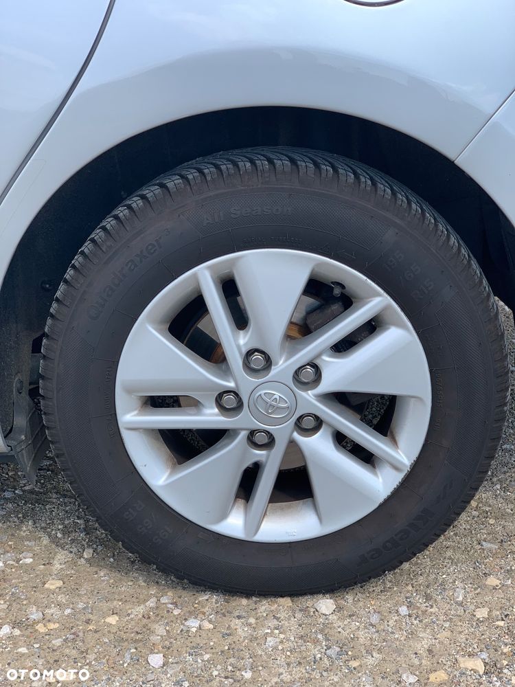 Toyota Auris 1.6 Active - 5