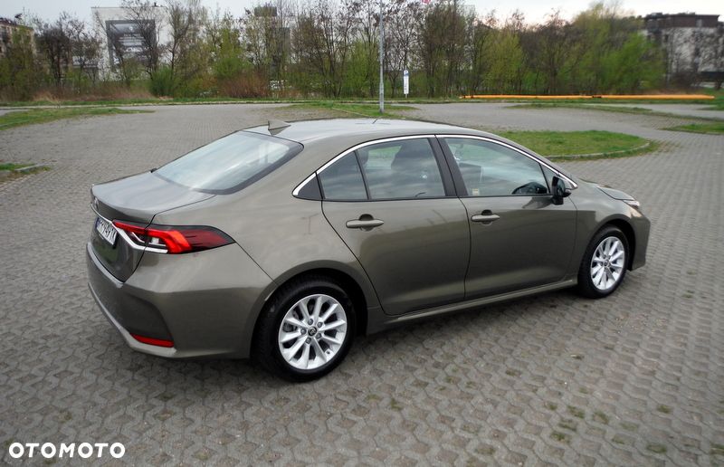 Toyota Corolla 1.5 Comfort - 17