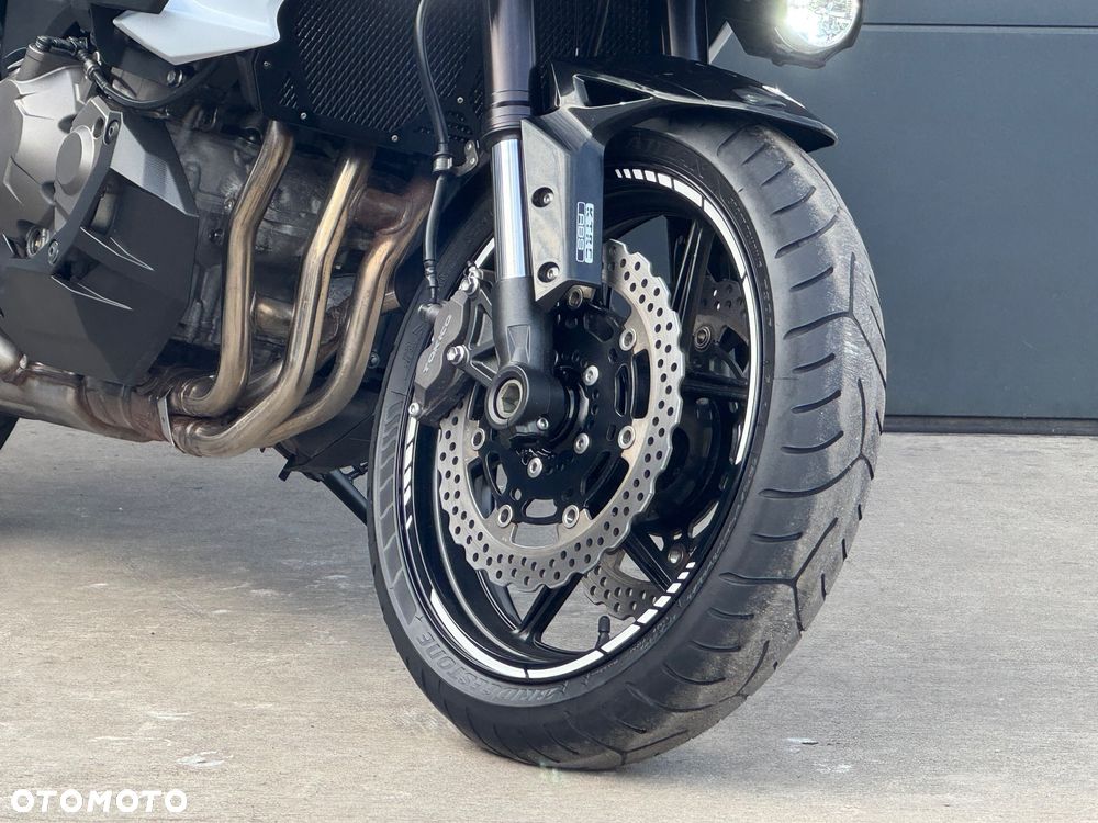 Kawasaki Versys 1000 - 4