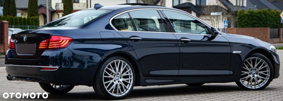 BMW Seria 5 520d Luxury Line - 13