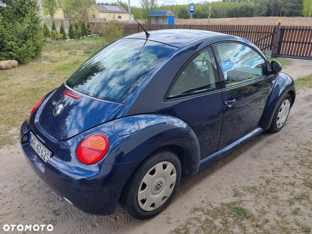 Volkswagen New Beetle - 6