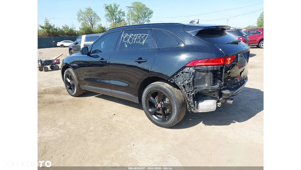 Jaguar F-Pace - 5