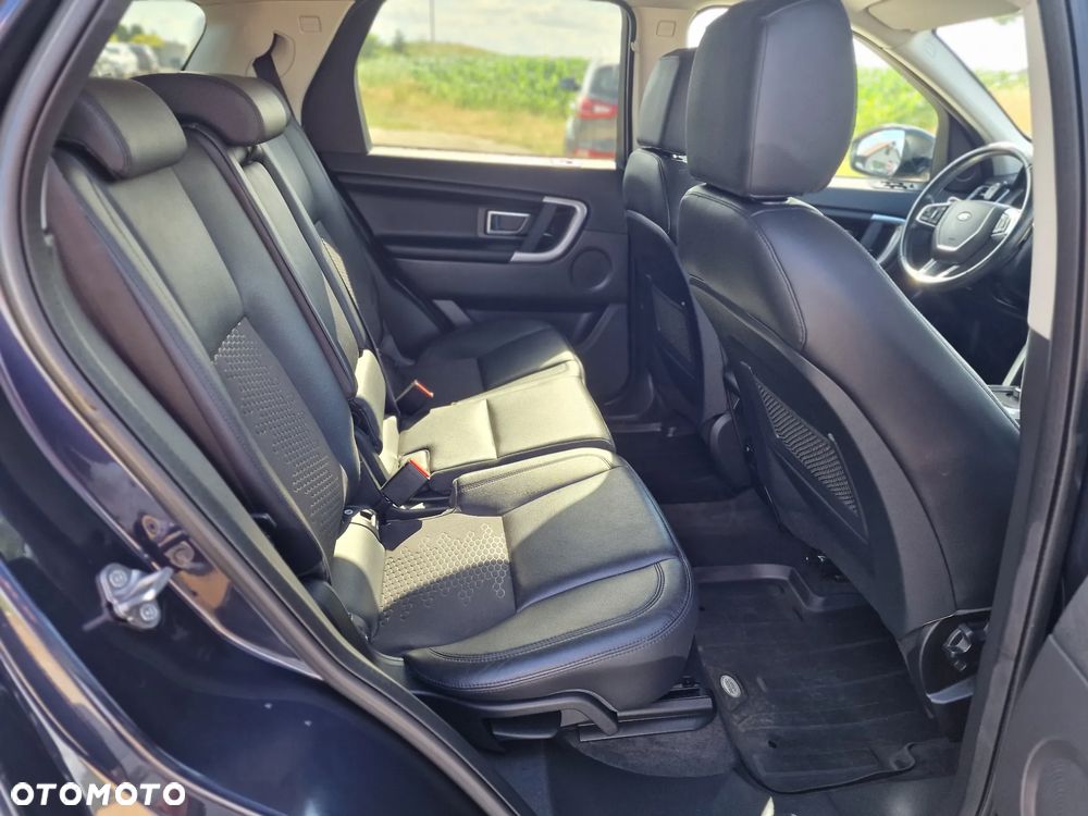 Land Rover Discovery Sport TD4 HSE Luxury - 25