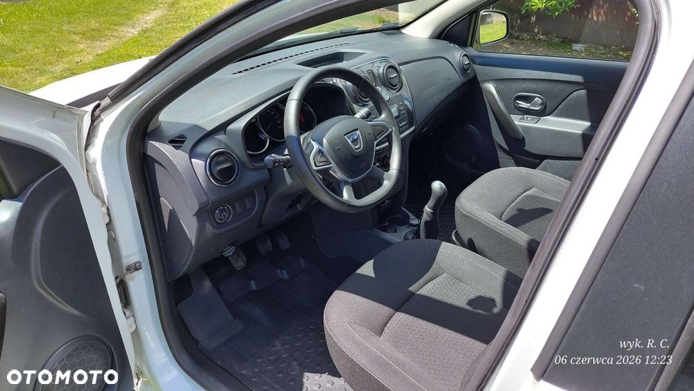 Dacia Sandero - 9