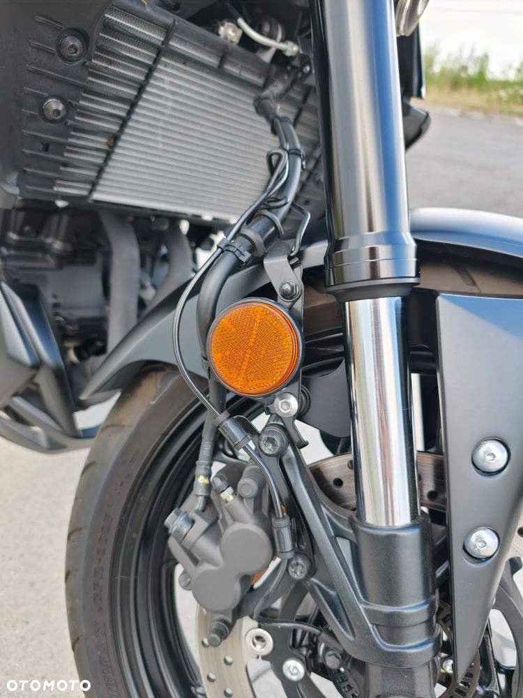 Yamaha MT - 31