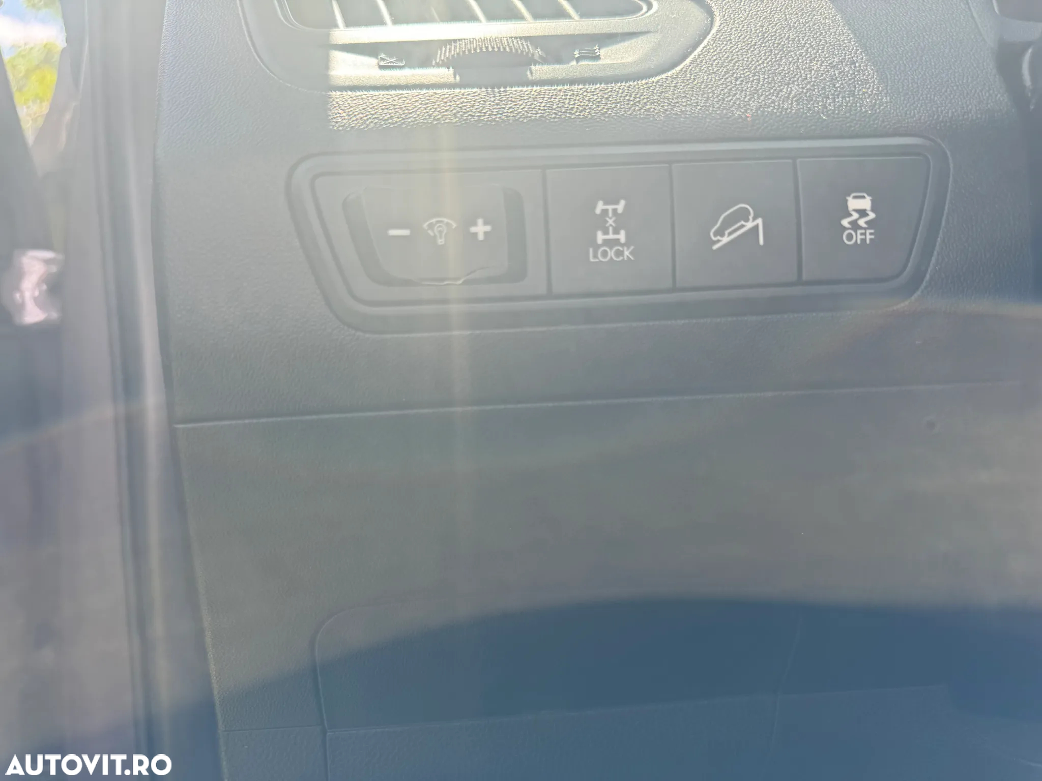 Hyundai ix35 2.0 CRDI 4WD Premium - 10