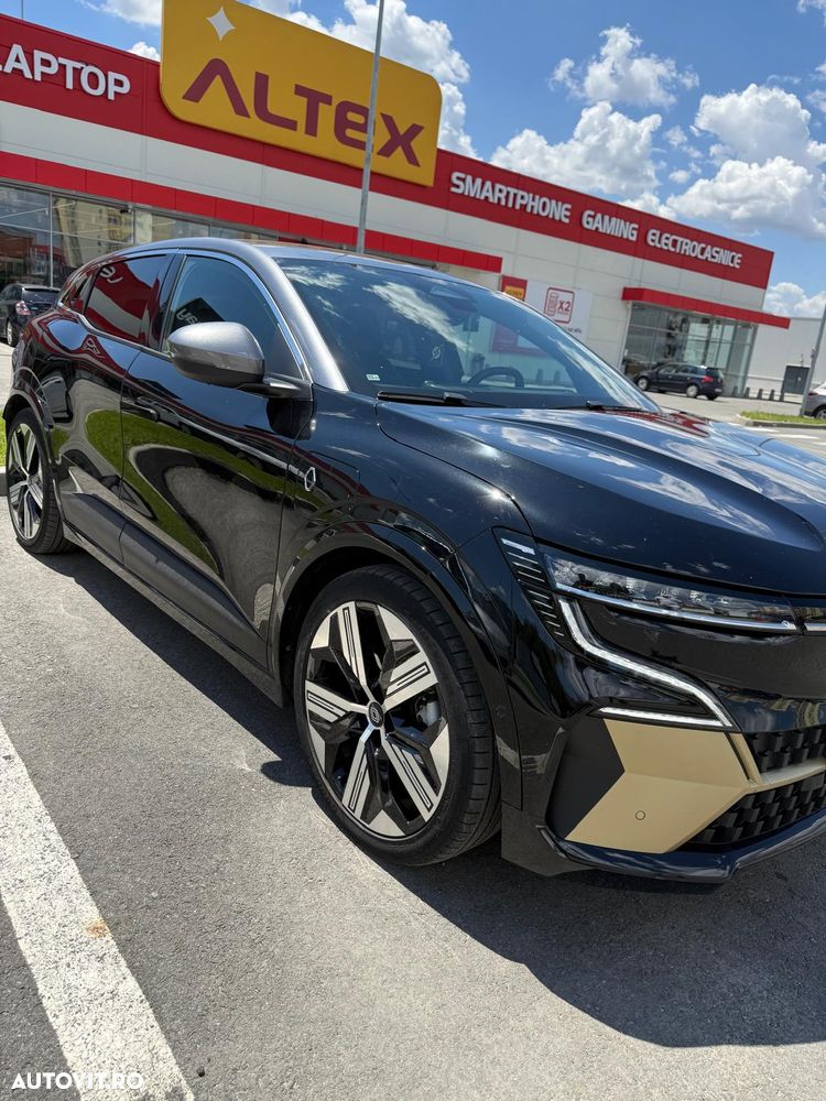 Renault Megane E-TECH 60 kWh 220 CP Iconic - 1