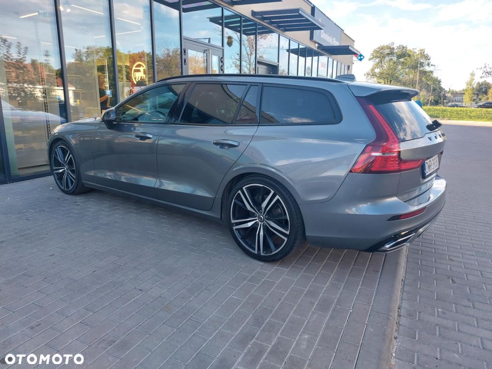 Volvo V60 D4 Geartronic R-Design - 3