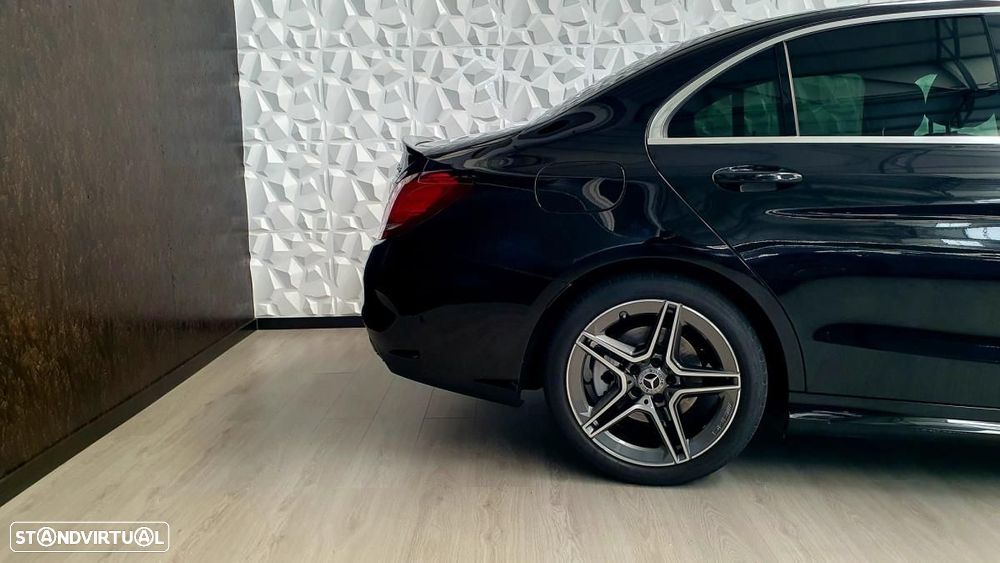 Mercedes-Benz C 220 d AMG Line - 6