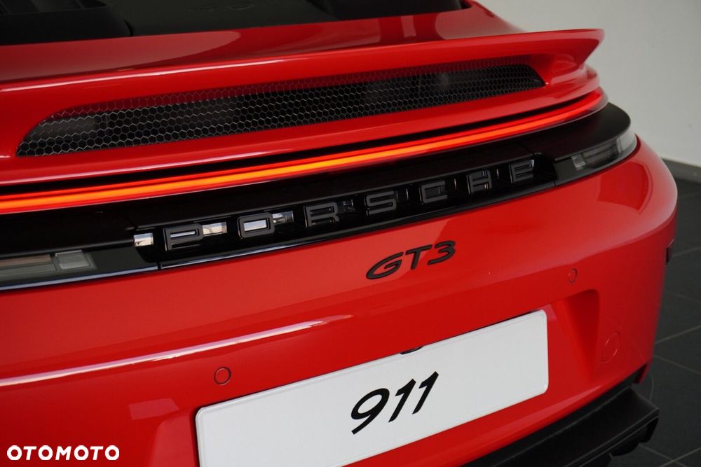 Porsche 911 GT3 PDK - 12