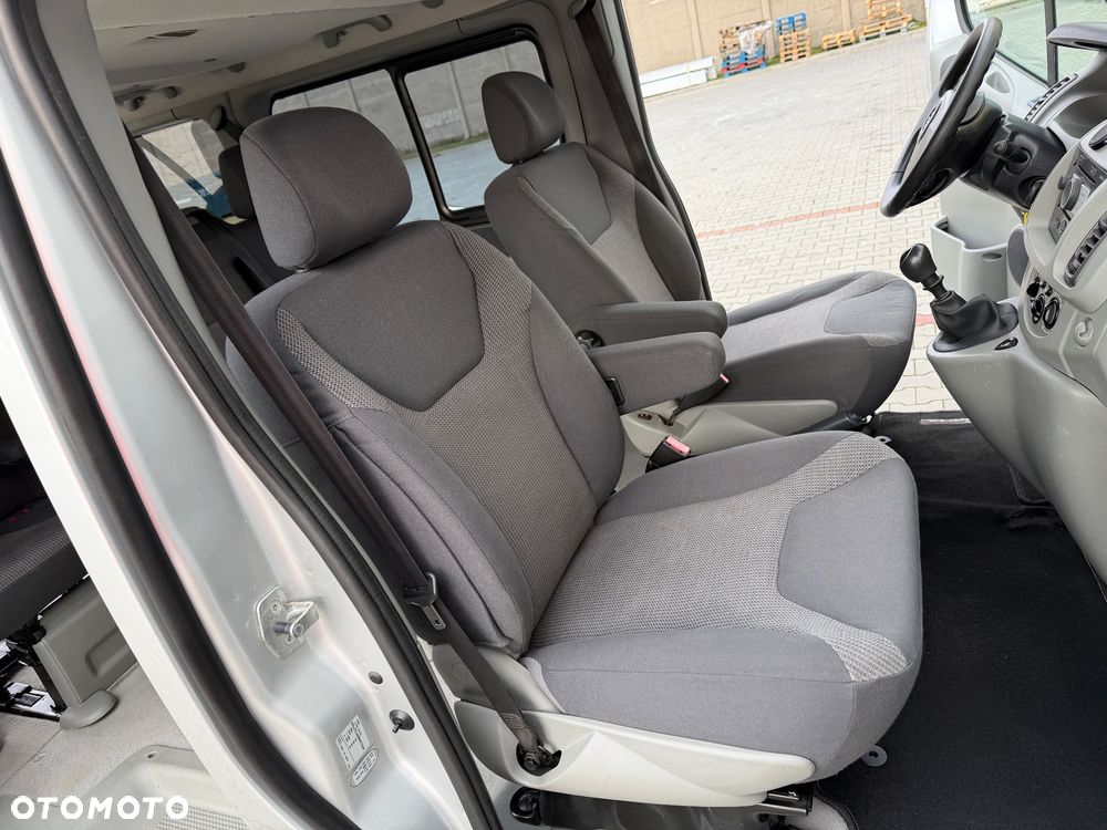 Opel Vivaro L1H1 Tour Cosmo - 24