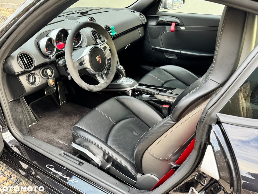 Porsche Cayman - 16