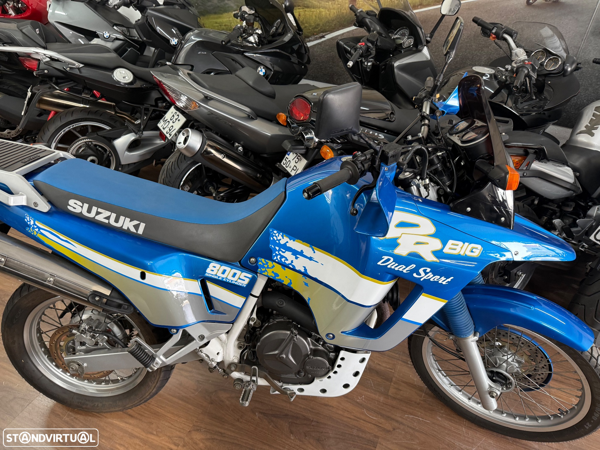 Suzuki DR 800 S Big - 4
