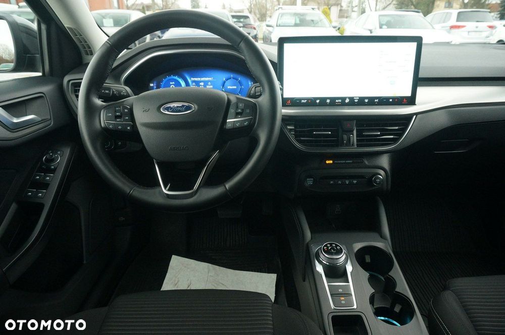 Ford Focus - 12