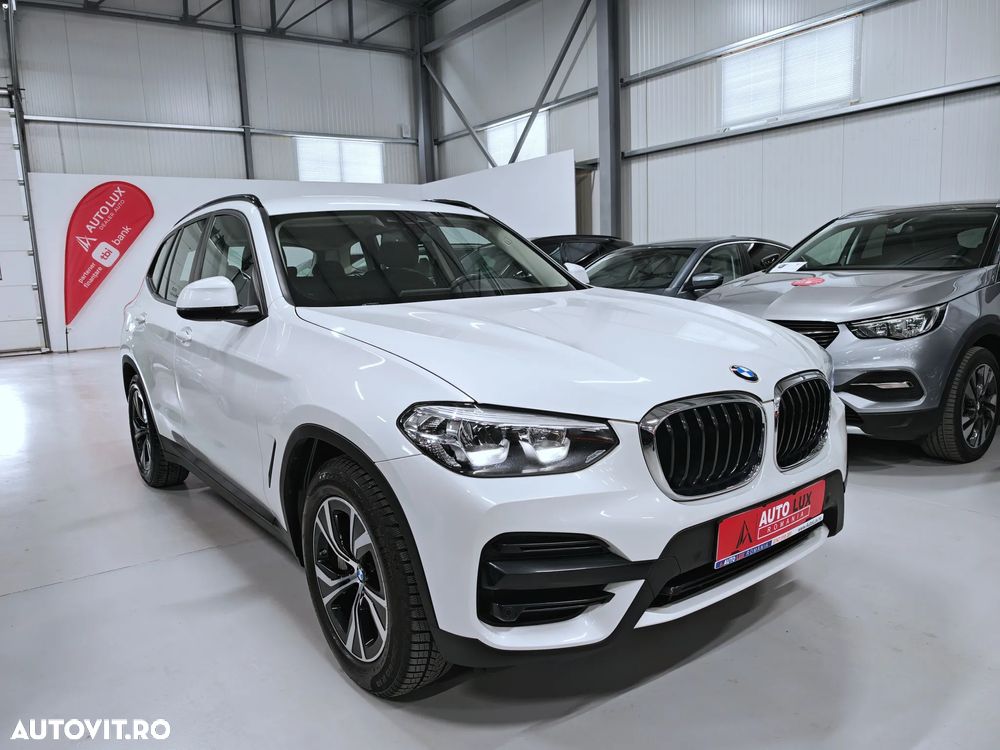 BMW X3 xDrive30e AT PHEV - 3