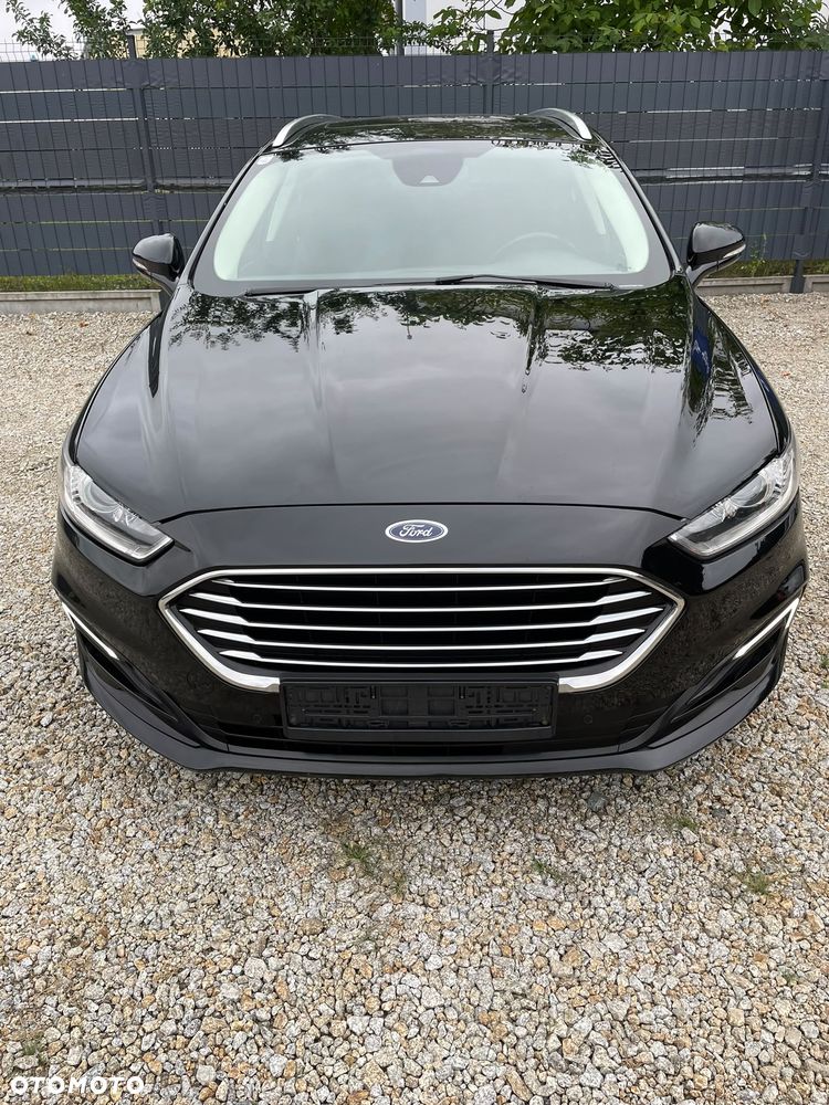 Ford Mondeo - 8