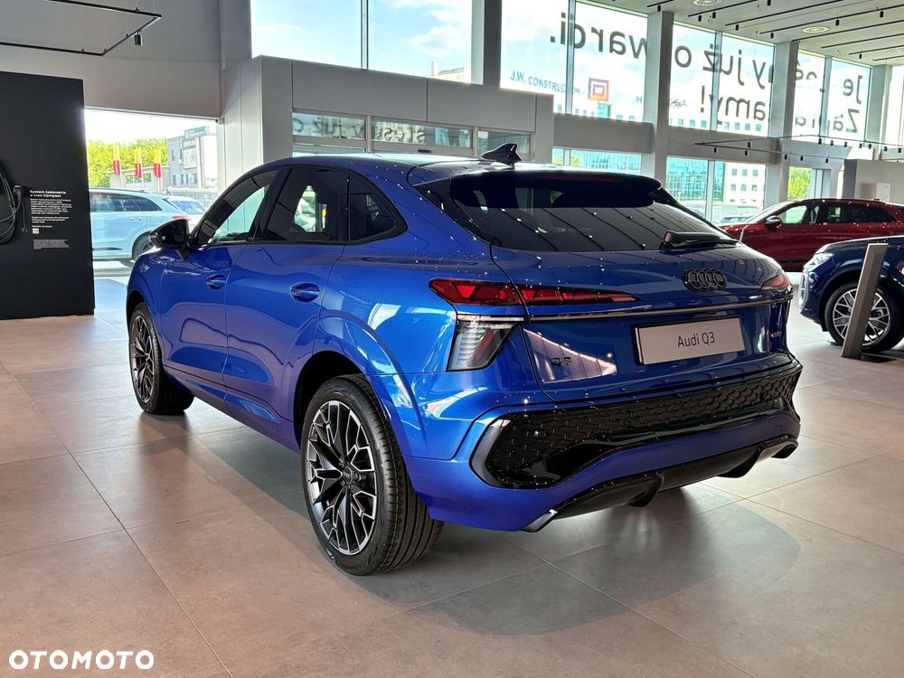 Audi Q3 Sportback - 3