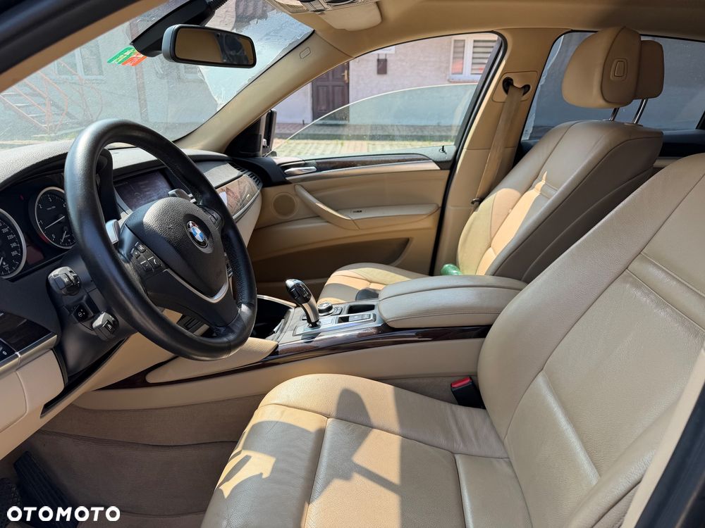 BMW X6 xDrive35d - 24