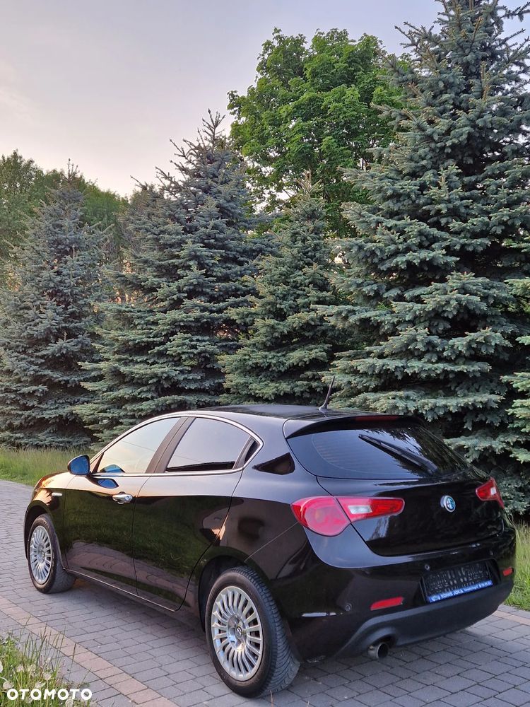 Alfa Romeo Giulietta 1.4 TB 16V - 12