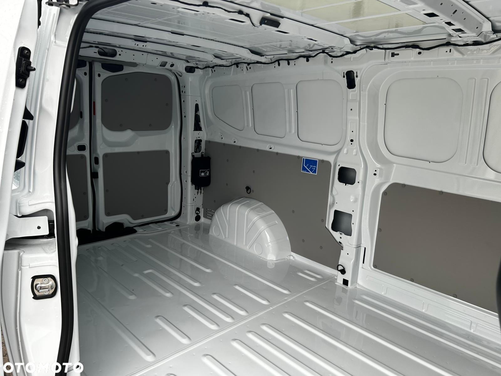 Volkswagen Transporter - 20
