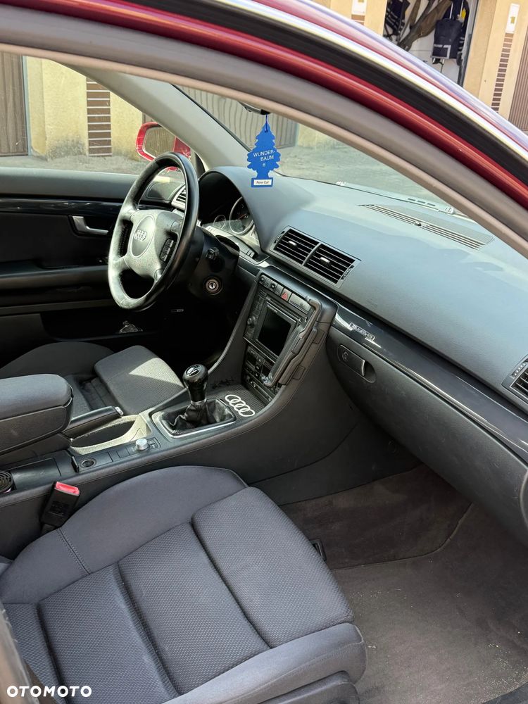 Audi A4 Avant 3.0 Quattro - 12