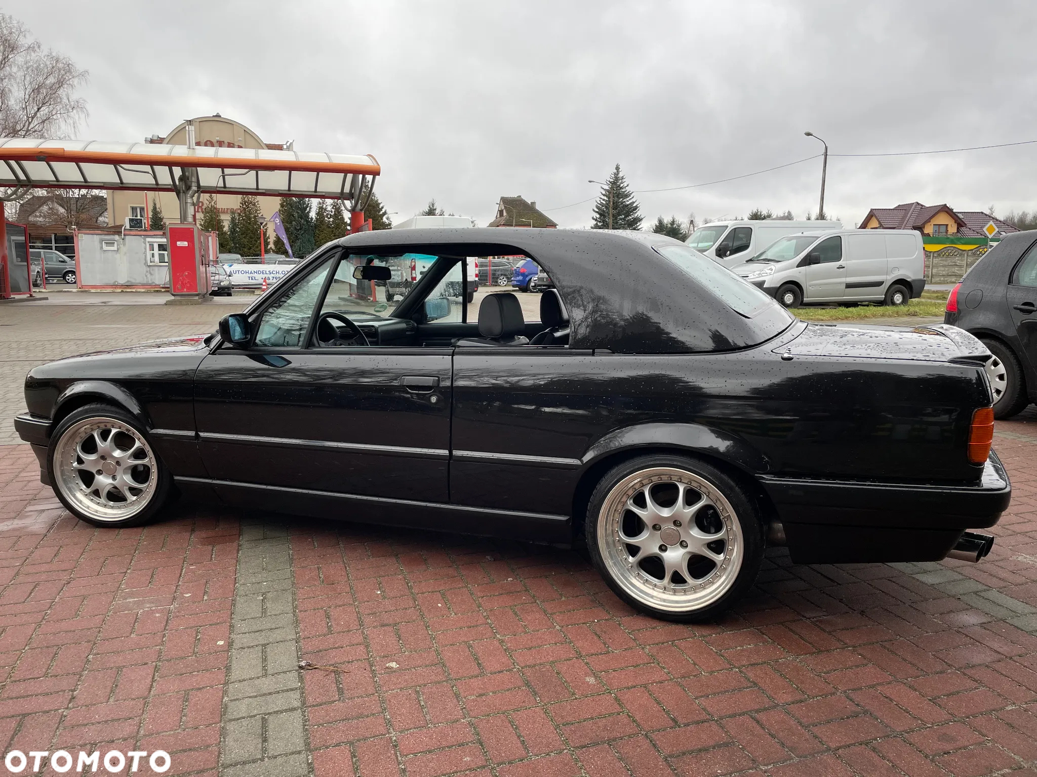 BMW Seria 3 325i - 13