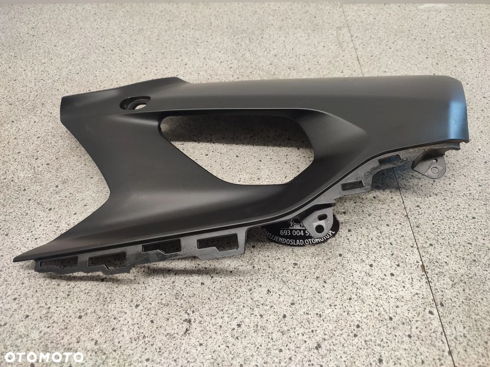 Owiewka, osłona, bok, boczek, pług Yamaha R125 R 125 YZF-R125 - 4