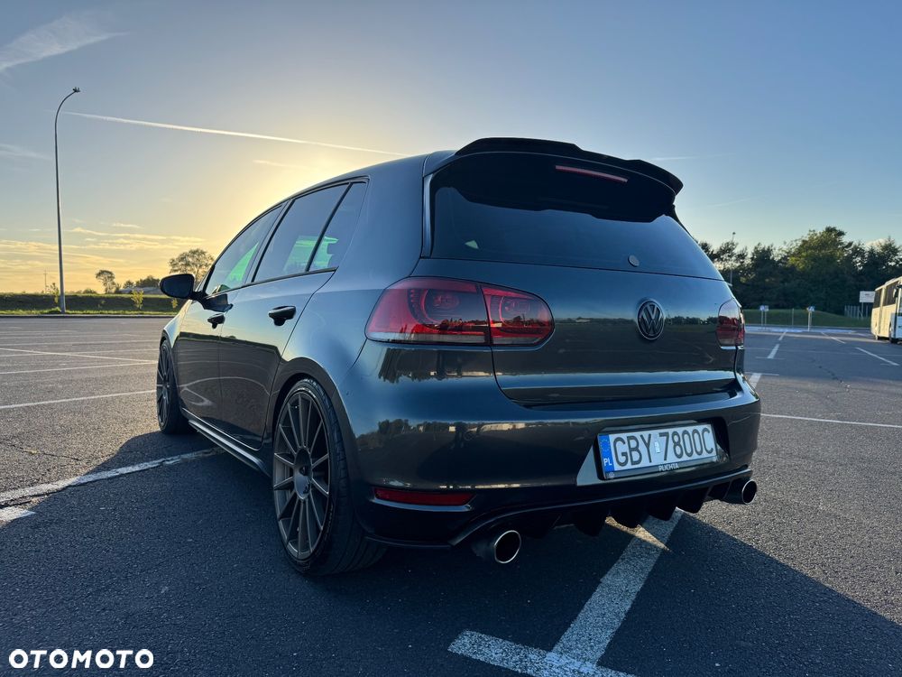 Volkswagen Golf 2.0 TSI GTI DSG - 4