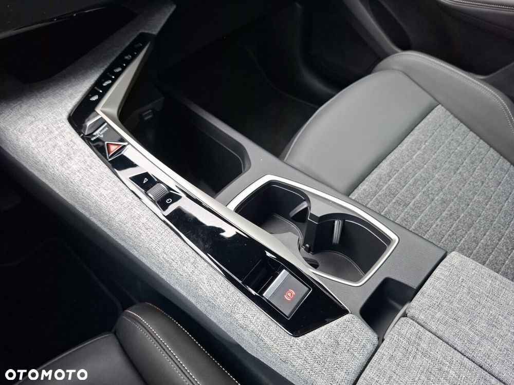Peugeot 3008 - 25