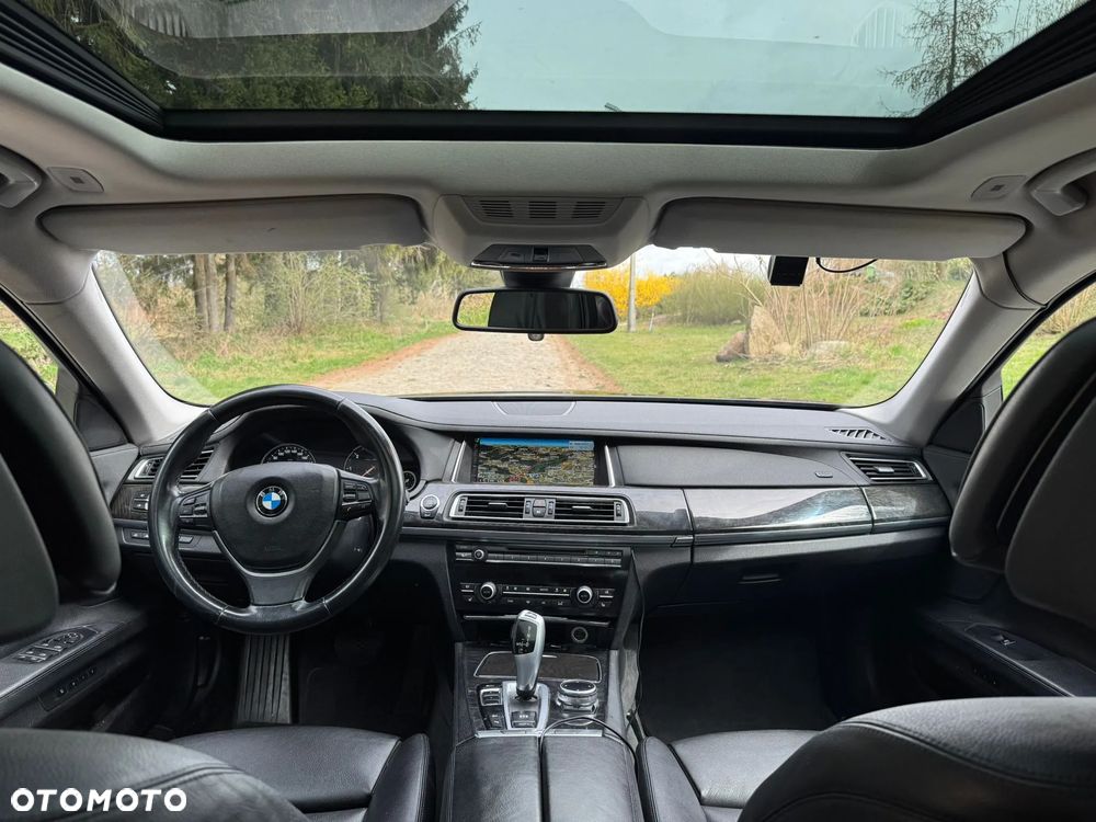 BMW Seria 7 730d xDrive - 17