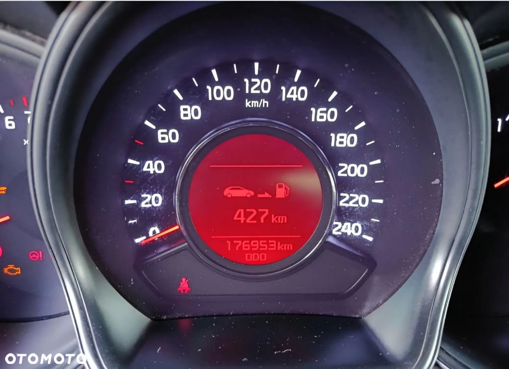 Kia Ceed 1.4 M - 9