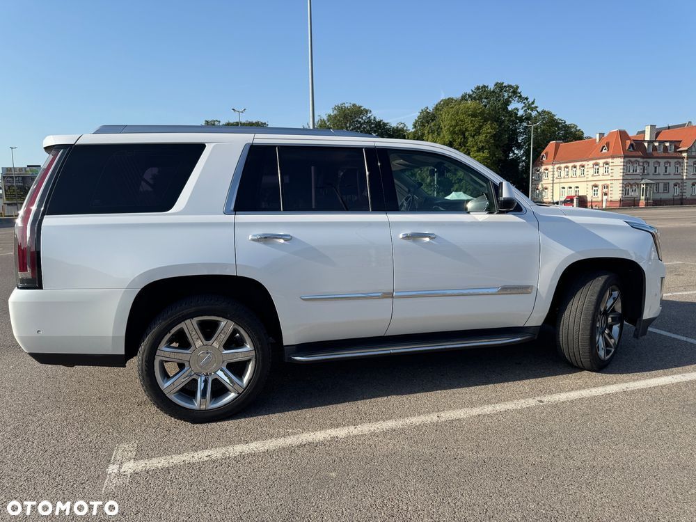 Cadillac Escalade 6.2 V8 Elegance - 8