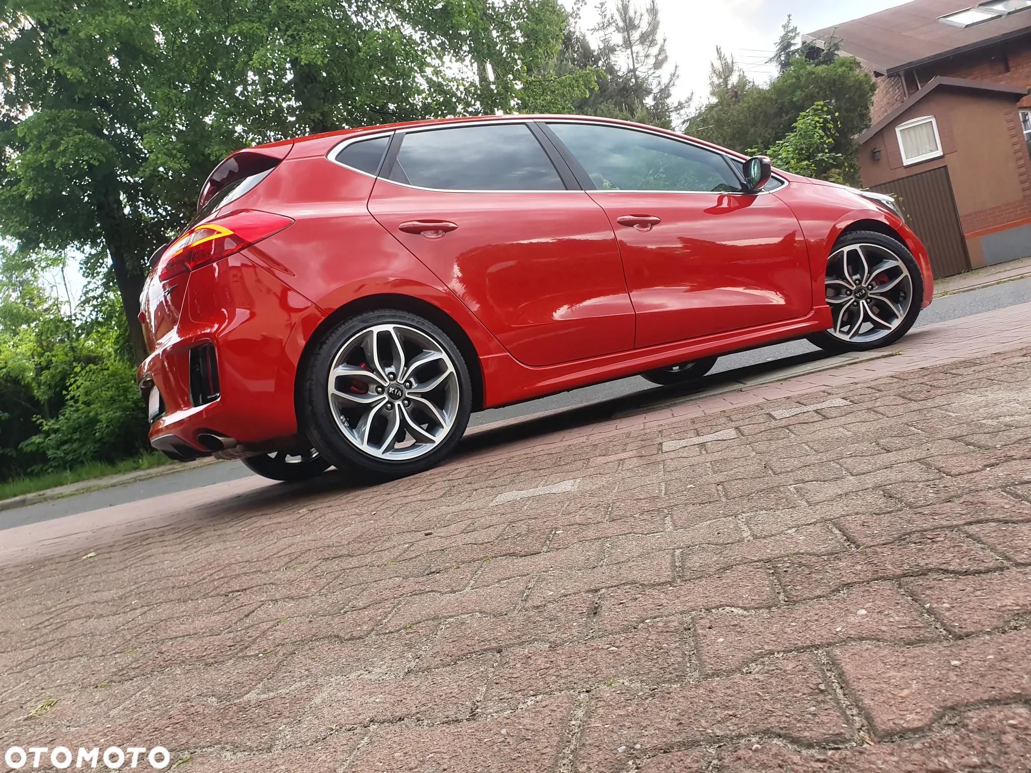 Kia Ceed Cee'd 1.6 T-GDI GT XL - 24