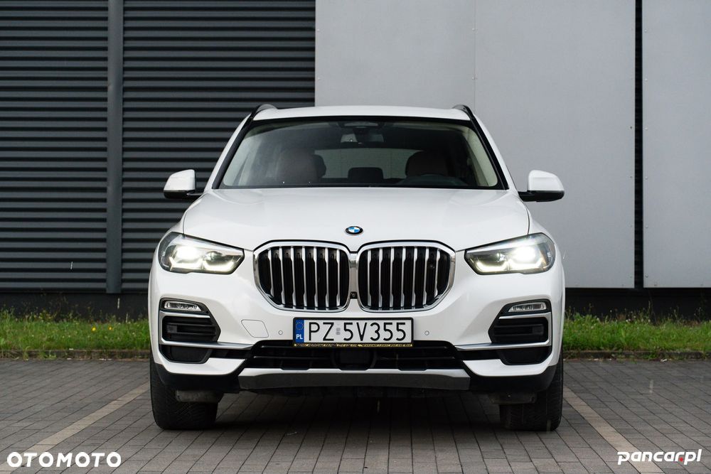 BMW X5 xDrive45e - 2