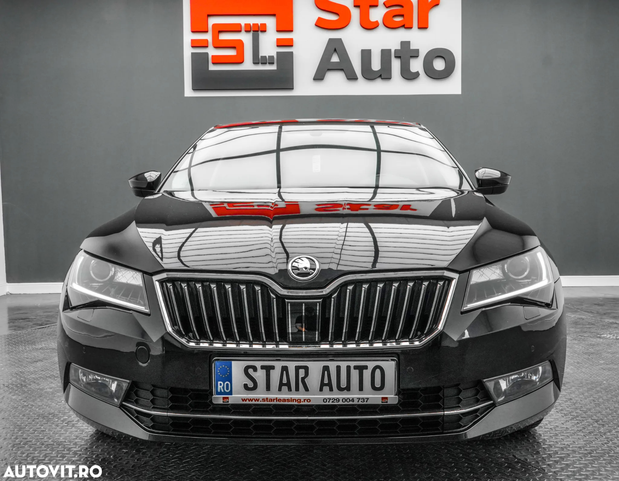 Skoda Superb 1.6 TDI DSG Ambition - 2