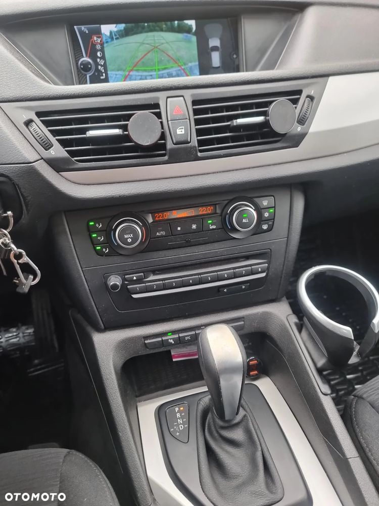 BMW X1 xDrive20d - 16