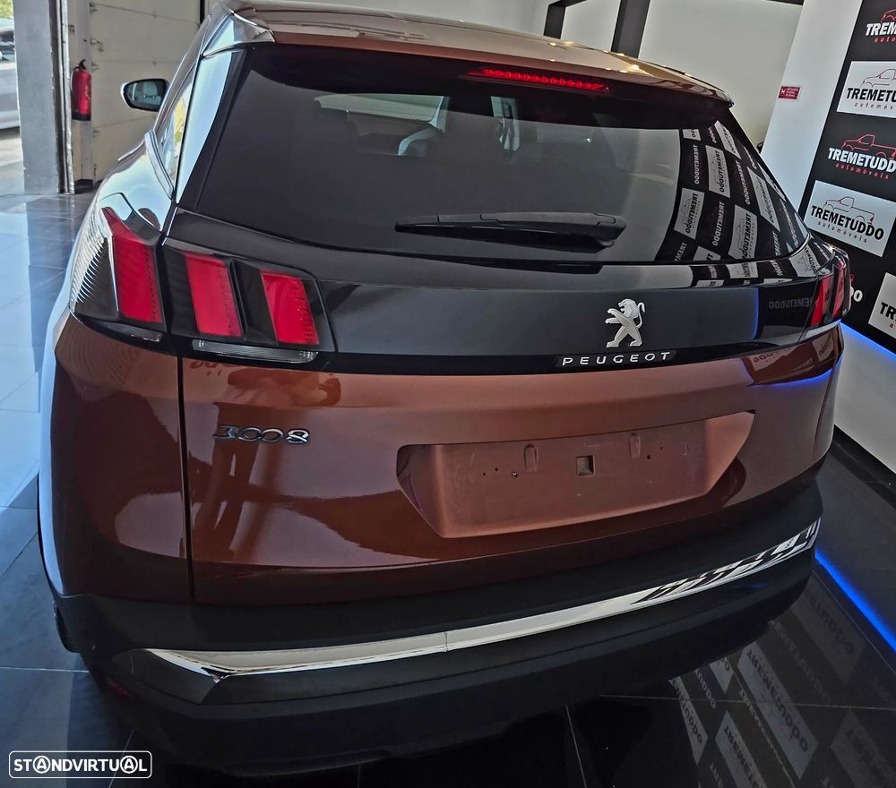Peugeot 3008 BlueHDi 130 Stop & Start EAT8 Allure - 7