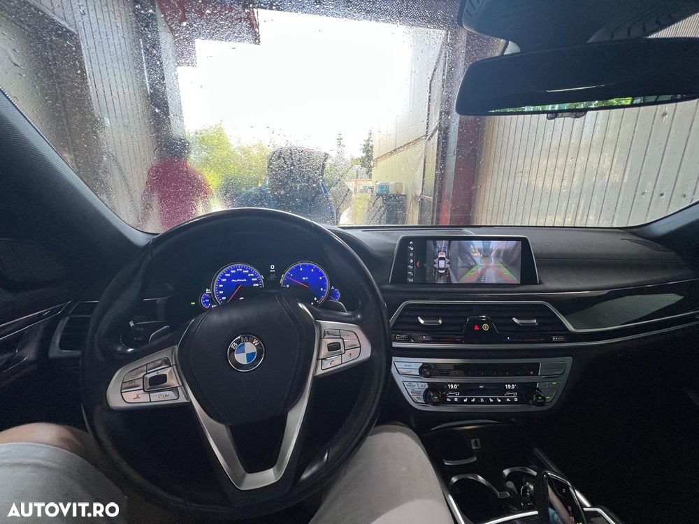 BMW Seria 7 730d xDrive - 6