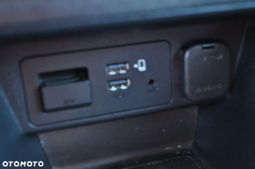 Mazda 2 SKYACTIV-G 90 Exclusive-Line - 36