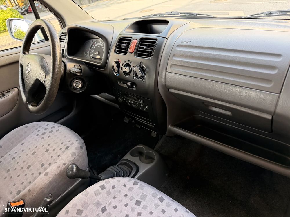 Opel Agila 1.0 12V Comfort - 16